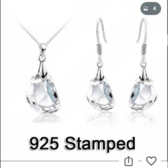 𝅺925 Sterling Silver Crystal Pendant & Earring Set - Picture 1 of 3